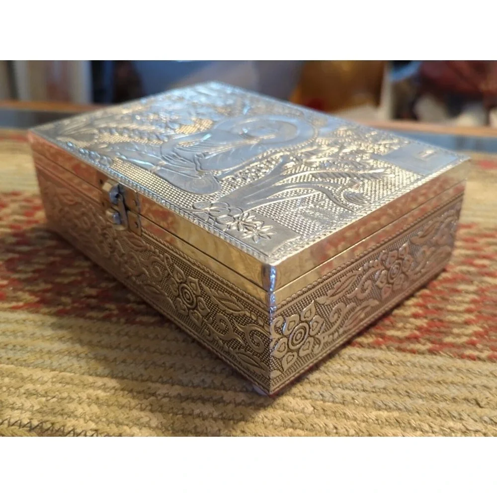 Very G vintage buddha